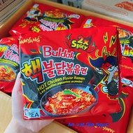 Lot of 5 packs - Samyang Spicy Noodles x2/ Samyang Spicy Chicken Noodles x2/ Samyang Spicy 2x Noodle