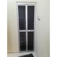 Aluminium toilet Bi -fold door
