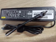 เครื่องชาร์จ3.5x1 35อะแดปเตอร์ AC มม19V 3.42A 65W.FMV-AC342B ADP-650MD B สำหรับปากกา Fujitsu Stylist