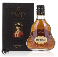 H.ennesy mini ( no box) vintage 1960s version