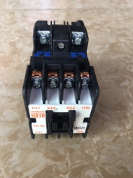 Khởi động từ HS10