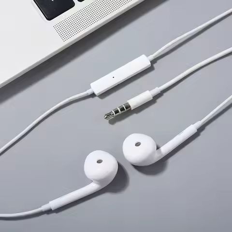 Original OPPO 3.5mm Plug Half-in Earphone In Wired Headsets Built-in Microphone Headphone For oppo A