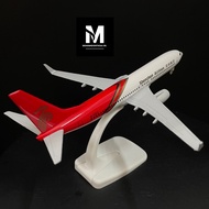 MÔ HÌNH MÁY BAY BOEING B737 SHENZHEN AIRLINES TỈ LỆ 1:400 (20CM) KIM LOẠI CAO CẤP SƠN TĨNH ĐIỆN BÓNG