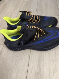 Nike Air Zoom Pegasus 39 FlyEase sneakers