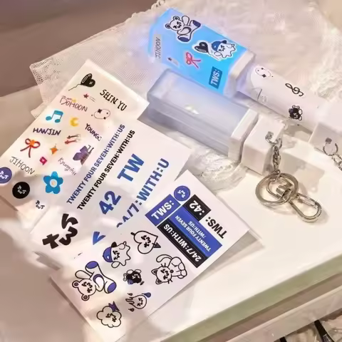 Kpop Mini Light Stick SHINYU DOHOON YOUNGJAE HANJIN JIHOON KYUNGMIN Plastic Keyrings Electric Lights