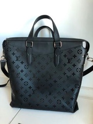LV 手提包