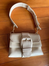 Leather handbag (oroton style) 真皮手包 手袋