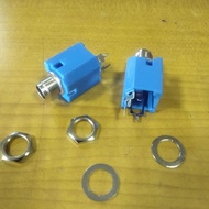 Blue MONO AKAY SOCKET/3-PIN MONO AKAI SOCKET