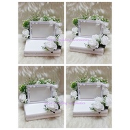 gubahan frame mas kahwin sahaja (putih silver)