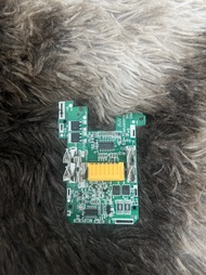 Vỏ mạch nhận sạc zin Makita 18V có cân bằng và led báo pin. (6AH)