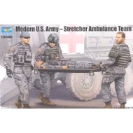 TR00430 1/35 MODERN U.S. ARMY STRETCHER TEAM