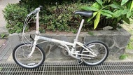 DAHON  Boardwalk  4130  VD7