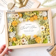 Wooden Picture Frame, 3D Picture Frame Decorated with Dried Flowers, Size: 20*15*4cm