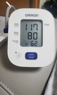 Omron HEM-7142T2 歐母龍上臂式藍牙血壓計監測器 Upper arm Bluetooth blood pressure monitor