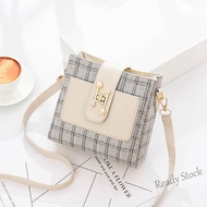 【Ready Stock】 ♗┇❈ C23 【DY STOCK Beg wanita】New bag Shoulder Bag Side Women's Crossbody Diagonal Girl Tote bag Mobile Phone Small beg Square Women beg