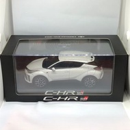 豐田 Toyota C-HR GR CHR 1:30 官方非賣品 合金模型車 070 珍珠白色