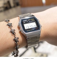 Digital Classic นาฬิกาข้อมือสุภาพบุรุษ สีเงิน สายสแตนเลส รุ่น A158WA-1DF