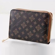 日本 CHRISTIAN OLIVIER PARIS 雜誌附錄 啡色MONOGRAM皮革 銀包