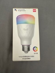 Yeelight智慧情境彩光燈泡Google定制版