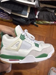 Air Jordan 4 SB Pine Green