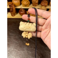 Handmade Cute Cartoon Kitten Mobile Phone Chain Pendant Keychain Bag Ornaments Sandalwood Baguette C