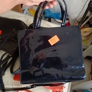 Alice martha sling bag
