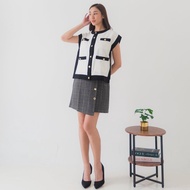 Haerin Premium Contrast Pocket Blouse