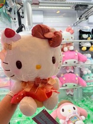 Sanrio 士多啤梨蛋糕Hello Kitty 大毛公仔
