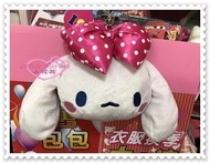 ♥小花花日本精品♥ Hello Kitty 大耳狗造型伸縮車票卡套 票卡套 吊飾娃娃 識別證 58884102