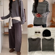 NUTCLOSET - Horizontal striped long-sleeved sweatshirt 2697_A2607