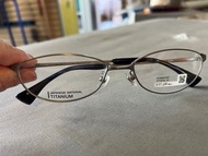 眼鏡框 titanium 鈦金屬