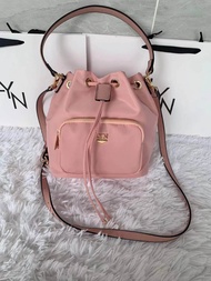 กระเป๋าลิน Lyn ทรงขนมจีน คอลใหม่ 💝งานแท้Outlet สะพายข้าง ❤ขนาด 8.5 นิ้ว ❤อุปกรณ์ : ถุงผ้า ป้ายแบรนด์