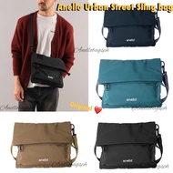 Anello Urban street sling bag