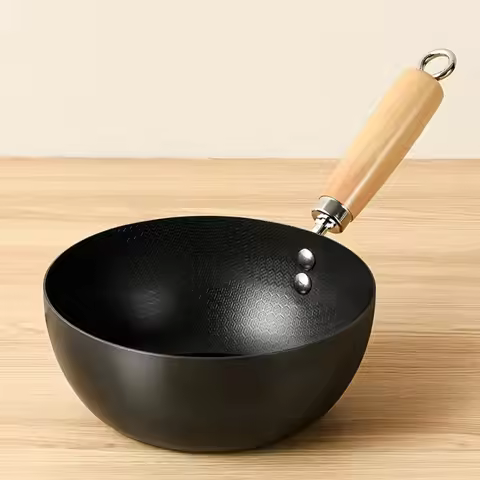 Classic Non-Stick Iron Pan Mini Wok Frying Pan Non-Stick Iron Pan Portable Camping Wok Kitchen Woode