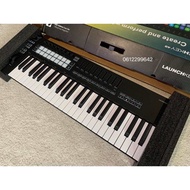 Novation LAUNCHKEY49MK3 (มือสอง) มิดี้คีย์บอร์ดใบ้ 49 Key แบบ USB Midi Keyboard Controller (ProPlugi