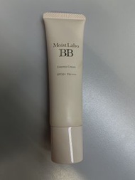 Moist Labo BB Essence Cream SPF50+ PA++++