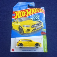 Hot Wheels Diecast HW Hatchbacks 19 Mercedes benz A Class Yellow FS