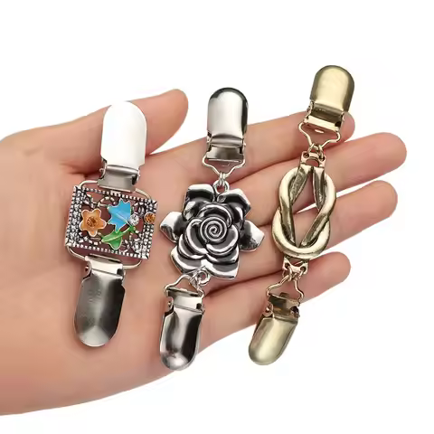 Women Vintage Shawl Brooch Flower Patterns Clip Classical Sweater Knitwear Shawl Clip Girls Dresses 