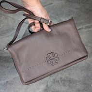 Tory Burch深灰色牛皮流蘇斜背包