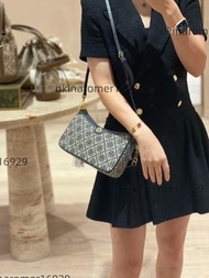 TORY BURCH 湯麗珀琦 T Monogram 老花腋下包