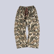 SOUTHcoat. Fatigue Camo Relaxed Baggy Pants | Guile
