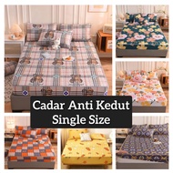 Cadar Anti Kedut (Single ) Bedsheet 3pc, 1 Bedsheet & 2 Pillow Case 120cm x 200cm Anti Kedut