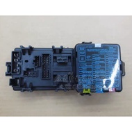 Suitable for pajero V31 V32 V33 Dashboard Fuse Box Cheetah Raiders Black King Kong Fuse Box Assembly