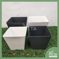 FELTON SQUARE FLOWER POT2637/2638