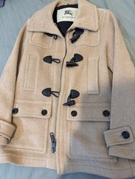 Burberry 啡色牛角扣褸