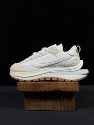 Sacai x Nike Vaporwaffle Sail Gum DD1875-100