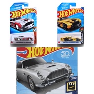 Hot Wheels Aston Martin 1963 DB5 Hot Wheels MUSCLE MANIA - Aston Martin DB4GT High-Speed Edition
