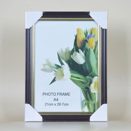Frame Gambar A4(A4 saiz) brown colour