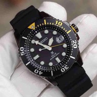 BNIB Seiko Prospex Solar Diver's 200M SNE441 SNE441P1 SNE441P