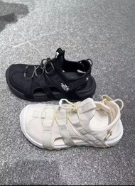 🤖北面THE NORTH FACE EXPLORE CAMP 戶外沙灘涼鞋 溯溪鞋 黑色 米白色 月影灰 藍色 男女款